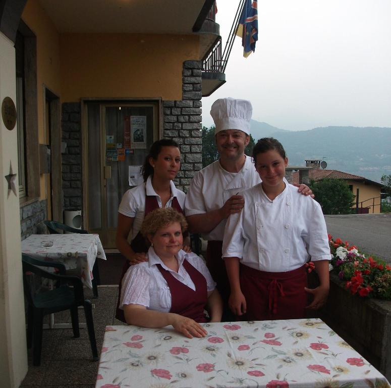 Hotel Poggio D'oro Riva di Solto