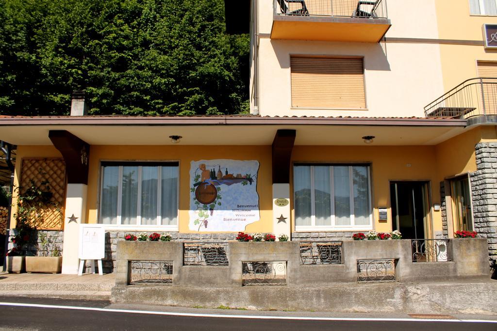 Poggio D'oro 2* Riva di Solto